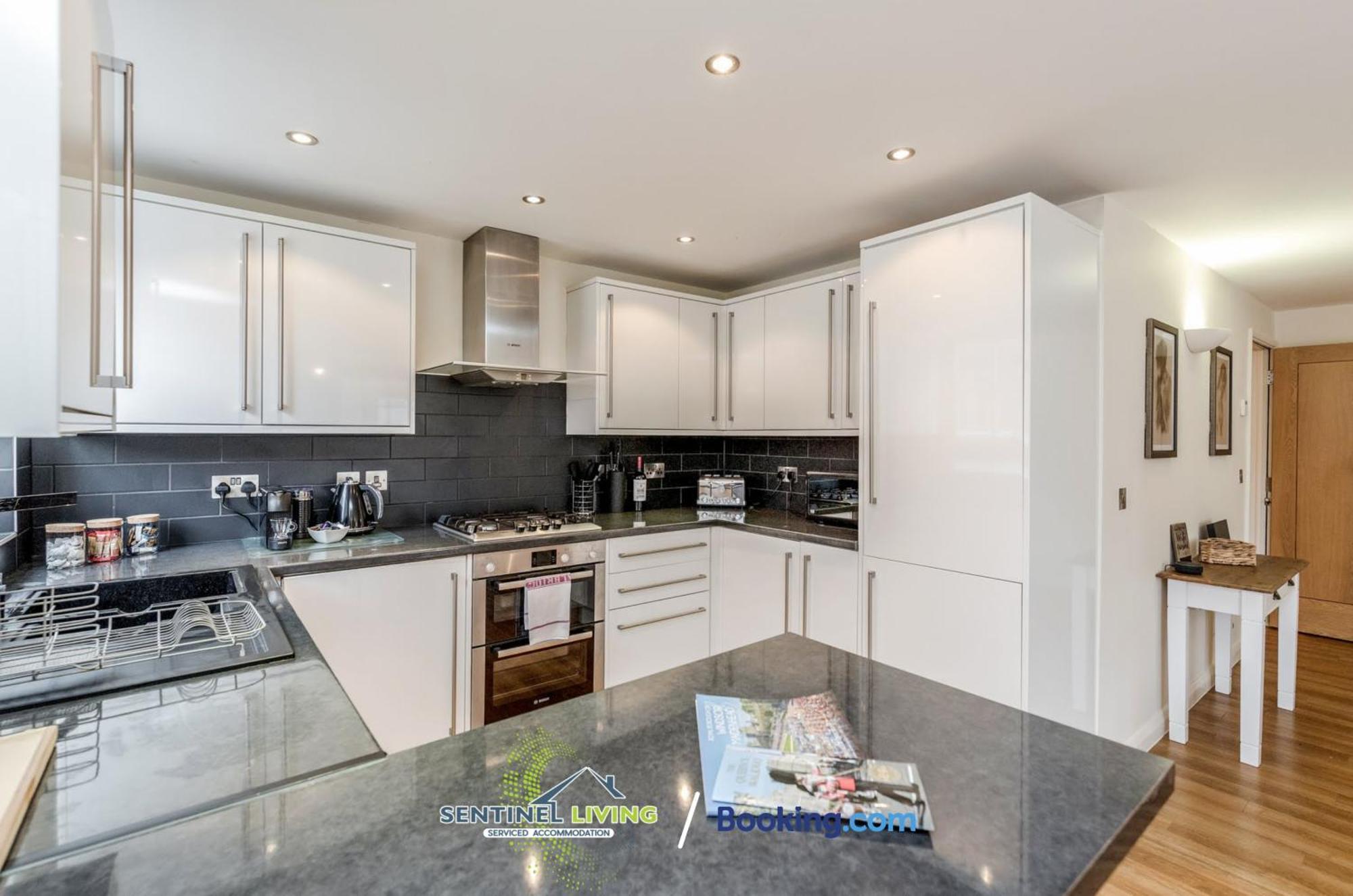 Windsor Flat 2 Bed By Sentinel Living With Free Wifi And Parking Apartment Екстериор снимка